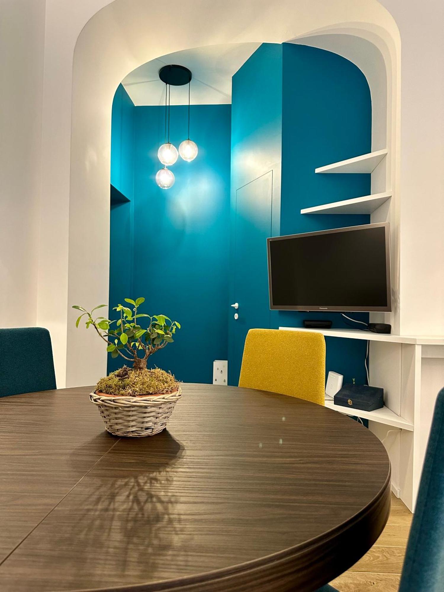 Lr Deluxe Apartments - Porta Venezia - Bilocale Con Giardino Privato Milan Luaran gambar